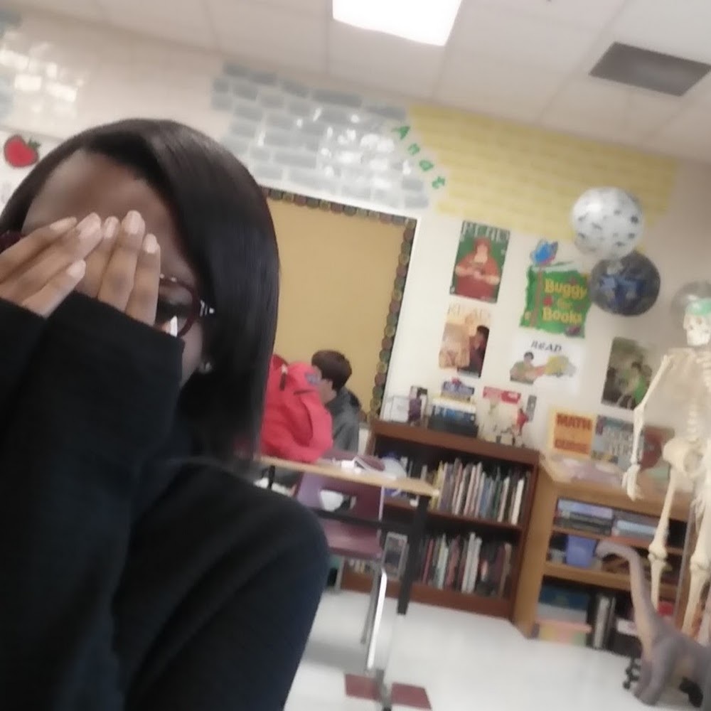 Meet your Posher, Ya'shanti